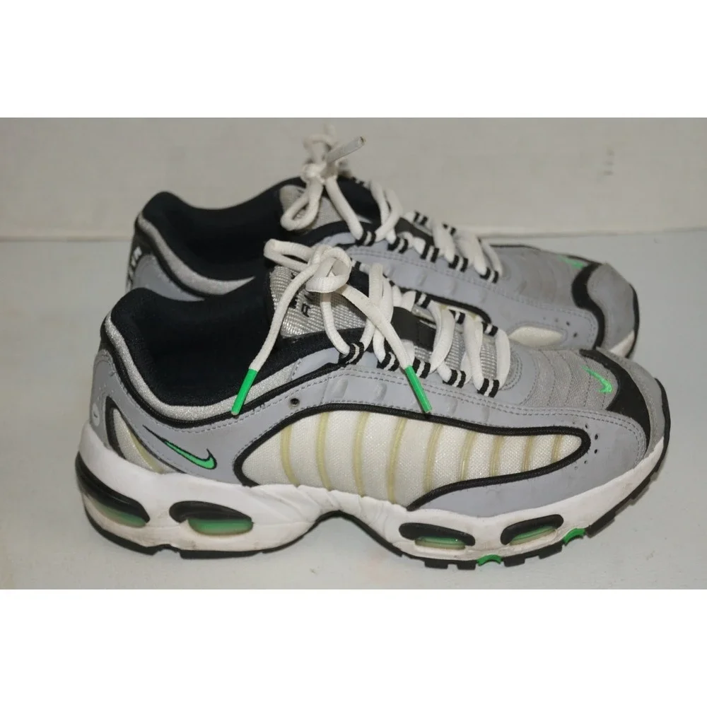 Nike Air Max Tailwind IV BQ9810-006 Gray Green Sz 6.5Y